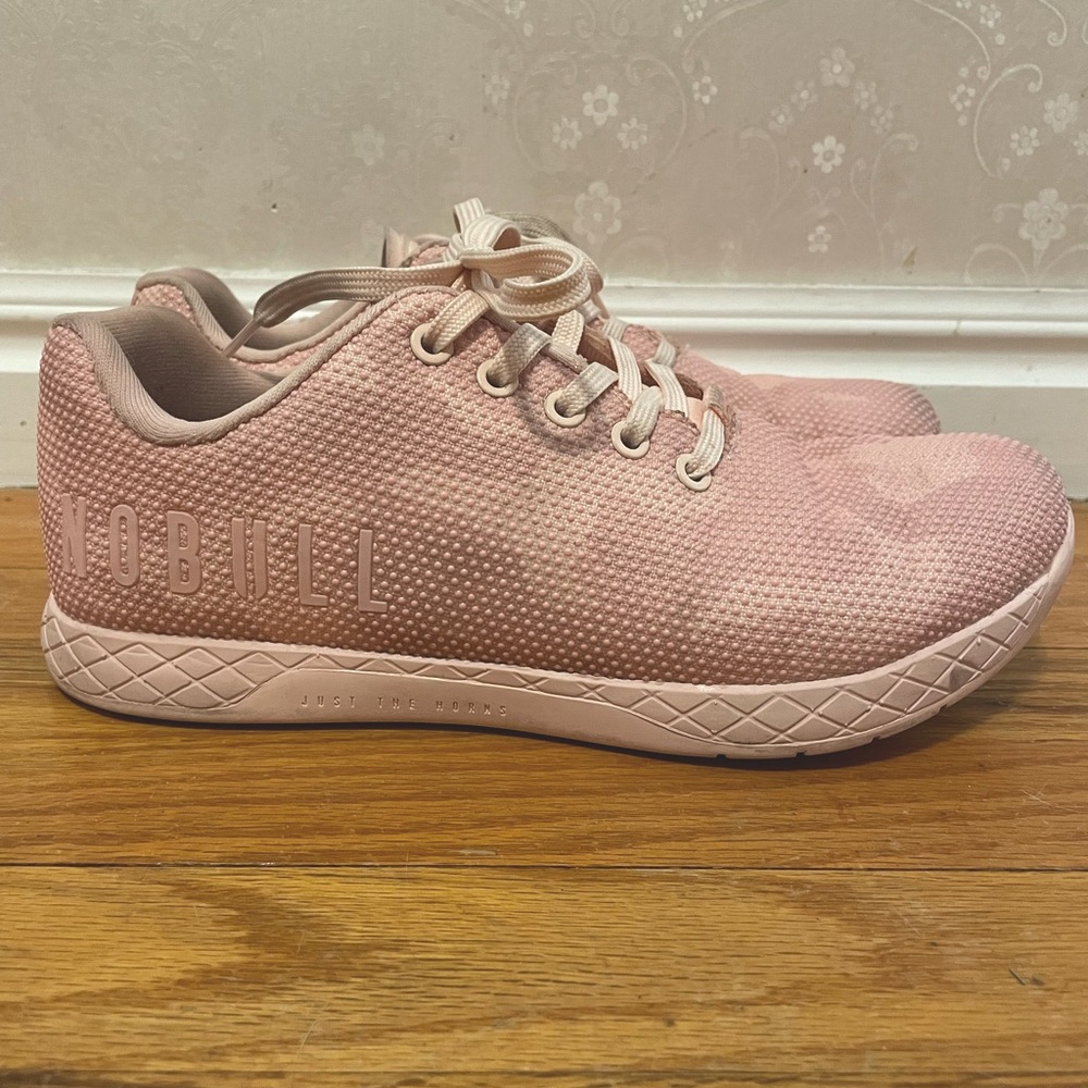 NO BULL ROSE CAMO TRAINERS
